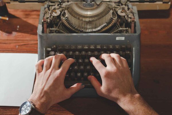 Strategie di content marketing per negozi e professionisti locali