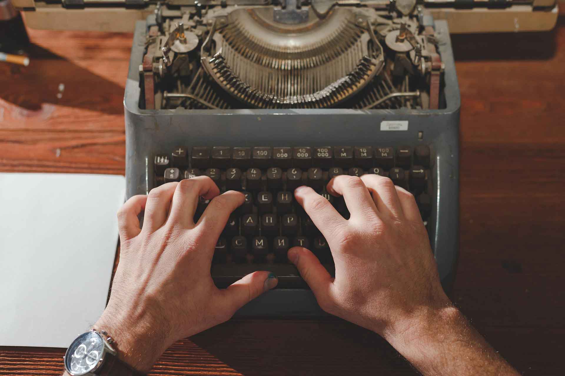 Strategie di content marketing per negozi e professionisti locali: aumenta la visibilità su Google